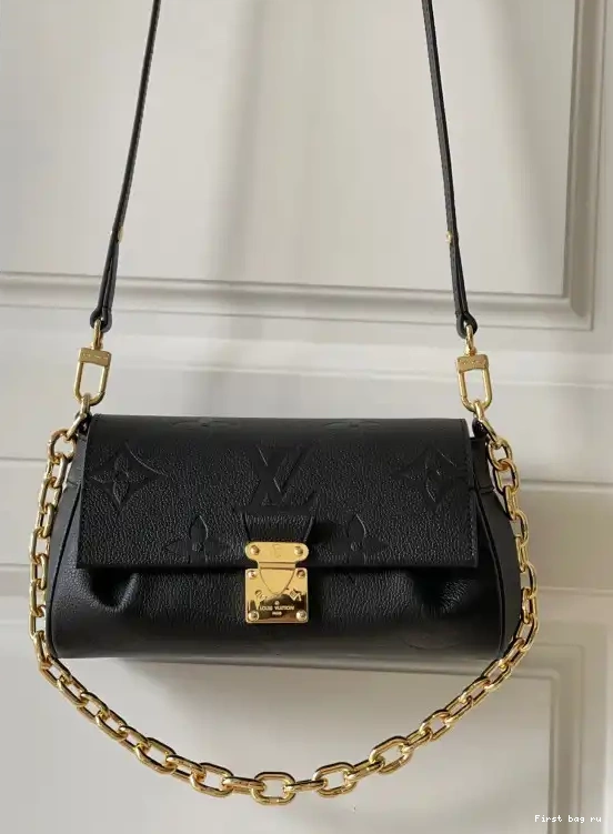 First bag ru LOUIS VUITTON FAVORITE 0706